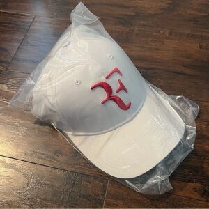 Men’s Roger Federer Uniqlo Tennis Hat NWT - unopened package